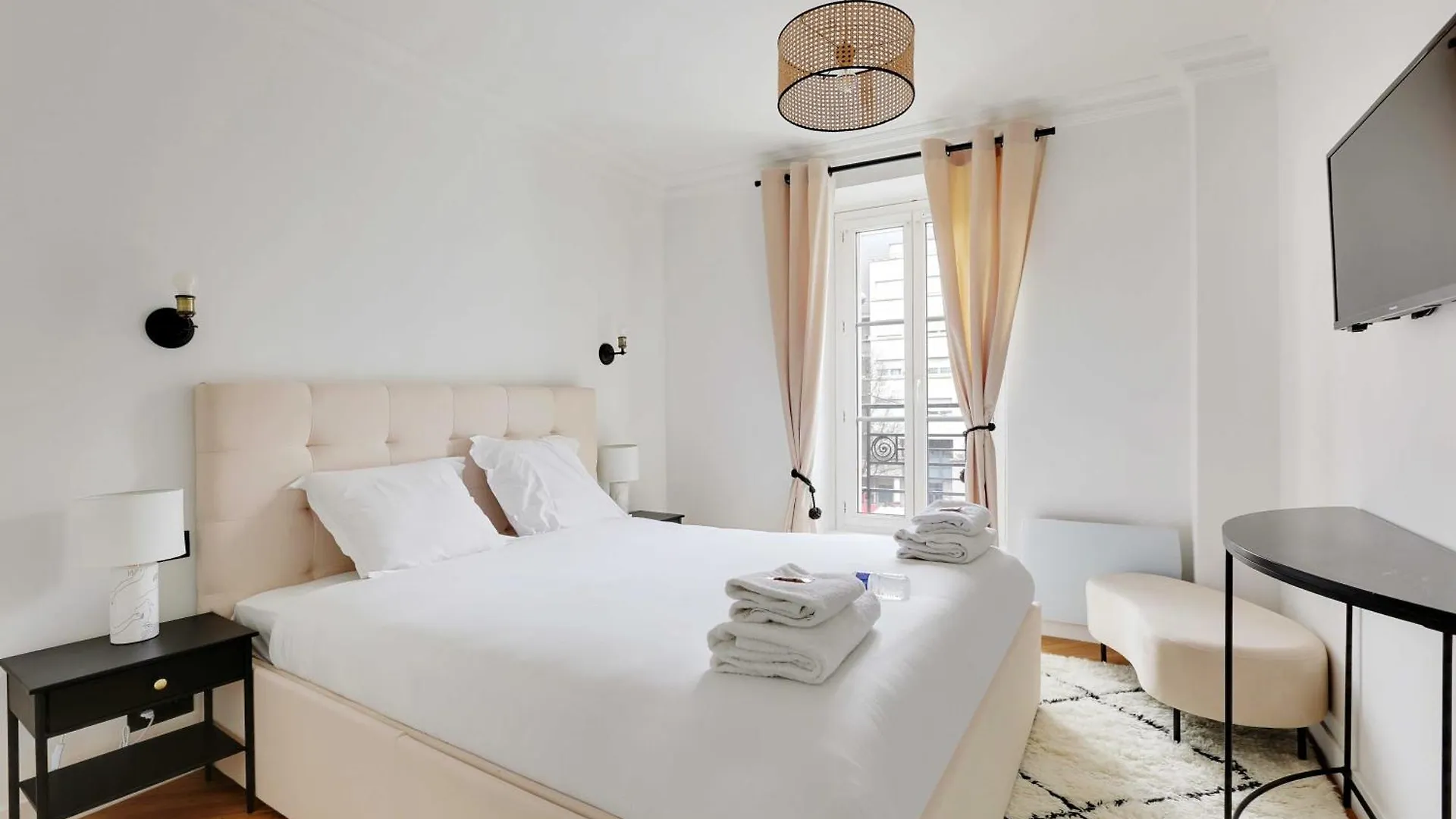 Elegant Apartment - 2Br 6P - Place D'Italie Paris France